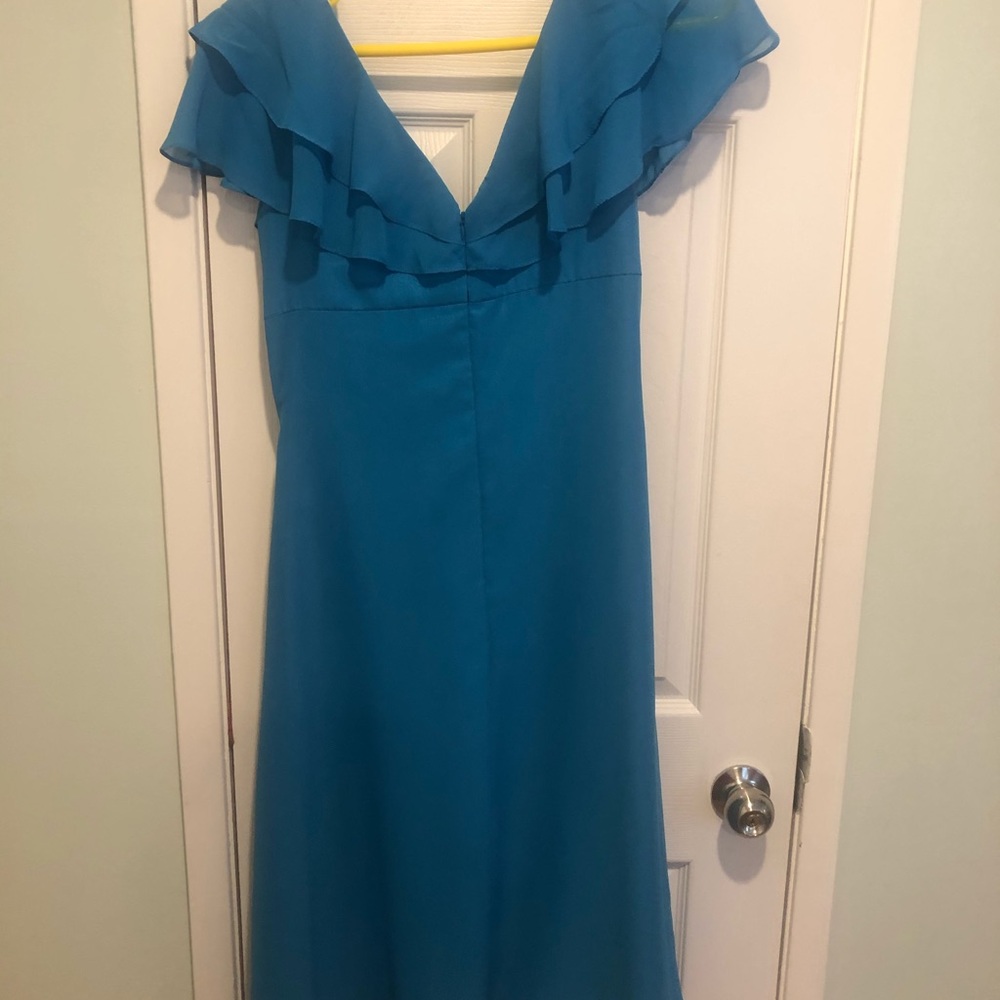 Dress - Picture 3 of 9